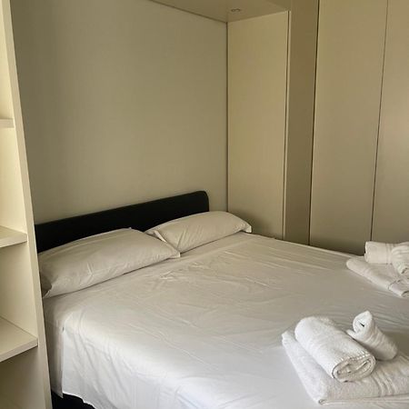 Roberto Exclusive Suite Барі Екстер'єр фото